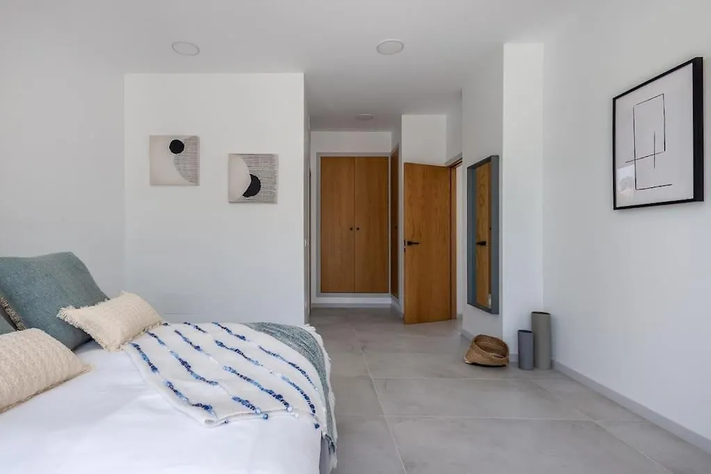Villa Casa Innes: Entire 5 Bed Modern Villa. Pool. Valle Romano Estepona