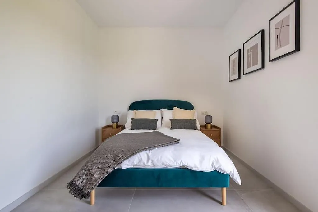 Casa Innes: Entire 5 Bed Modern Villa. Pool. Valle Romano Estepona Spagna