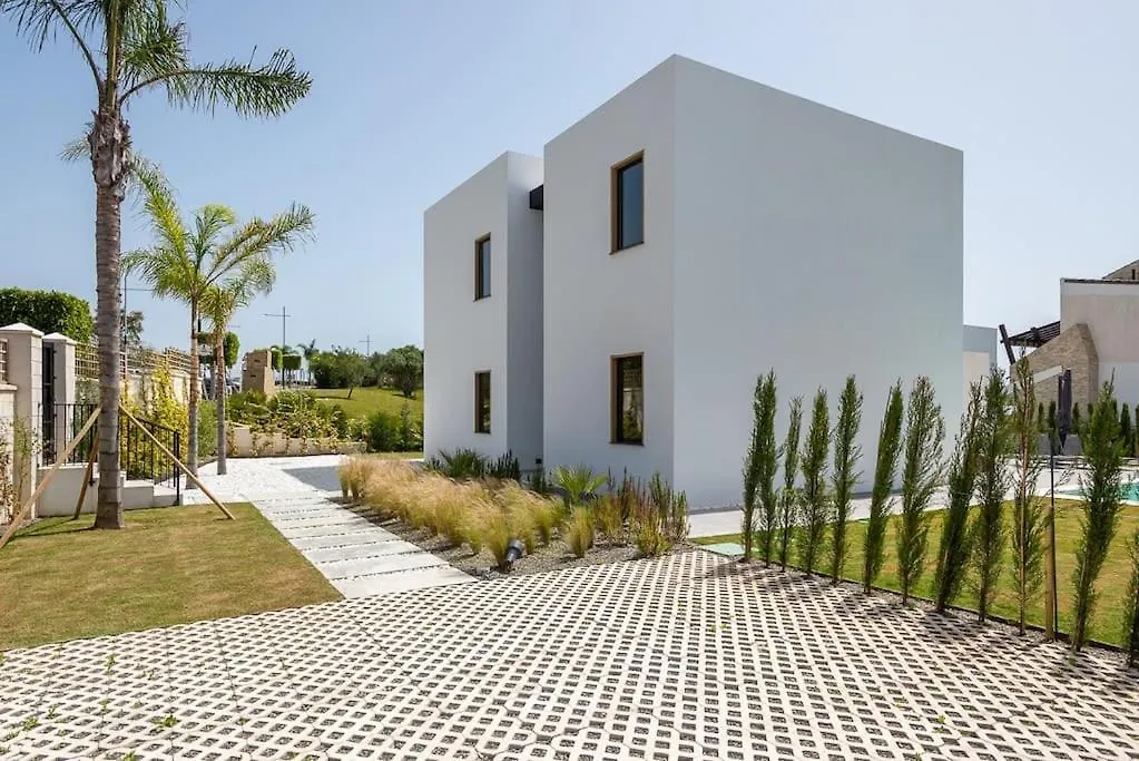 Casa Innes: Entire 5 Bed Modern Villa. Pool. Valle Romano Estepona 0*,  Spain