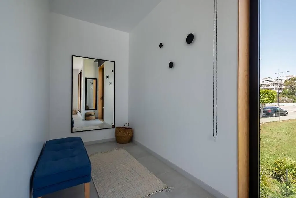 Villa Casa Innes: Entire 5 Bed Modern Villa. Pool. Valle Romano Estepona